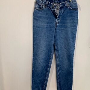 Vintage Levi’s Classic Blue Women's Jeans